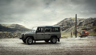 Land Rover Defender